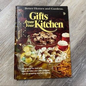 Vintage 1976 Hard Cover Better Homes And Gardens, Gifts From Your Kitchen Book!